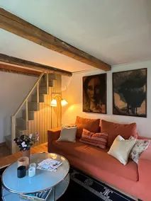 Cozy guest house with its own garden - Image 4