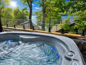 La Sagesse #201 - Loft with Private Balcony / Spas / Lake View - Image 2
