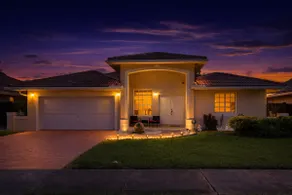 Miami Home Hot-tub/Pingpong/POOL TABLE/BBQ/bonfire - Image 5