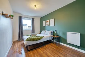 Modern 2-Bed Finnieston Pad+Parking+Great Location - Image 3