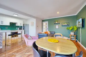Modern 2-Bed Finnieston Pad+Parking+Great Location - Image 2