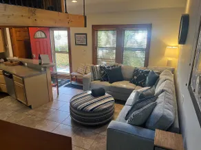 Cozy Loft-2 miles to Gore Mt! Walk to Rest & Bars! - Image 3