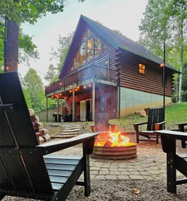 Secluded Cabin That Sleeps 12 with Loft Bunkhouse and Game Room including 86 inch TV - Image 3