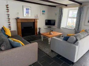 The Old Farmhouse - Image 5