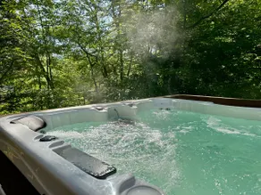 Creekside Cabin: Hot Tub, Fire Pit, Pet Friendly - Image 3