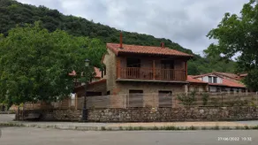 El Nogal de Hualle - Image 2
