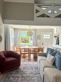 Cozy Cottage Near The Lake & Cedar Point - Image 3