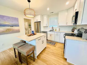 Waterfront | Sunsets | 2Br | Peaceful - Image 4