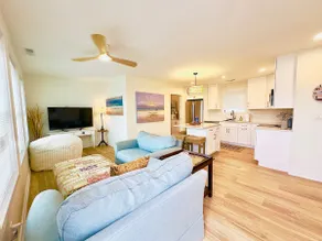 Waterfront | Sunsets | 2Br | Peaceful - Image 2