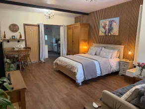 Cottage studio in N Yorks village with EV charger - Image 2