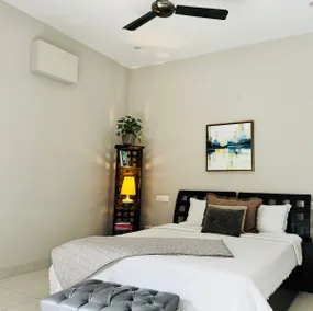 Green Cottage, 2BHK Luxe Villa w Terrace - Image 3
