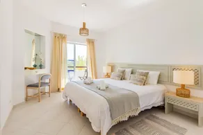 Albufeira Family Holidays with Pool View - Image 5