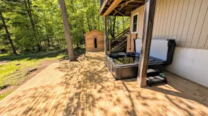 Sandy Bay 6 Bedroom Cottage: Hot Tub, Sauna & Pets - Image 3