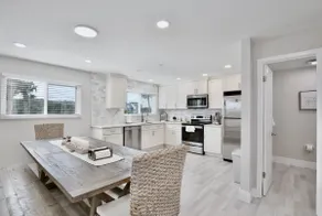ZEN BEACH RETREAT - OCEAN VIEW TOWNHOUSE -No Drive Beach - Image 4