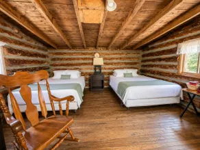 Rustic Pioneer cabin on the Arkansas River P2 - Image 4