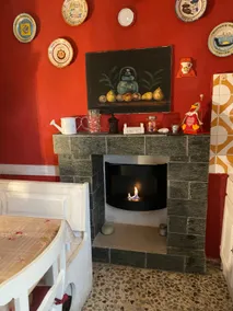 Jolie Petite Maison ideal for romantic getaways - Image 4