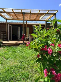 Comfortable Mobile Home, 3 Bedrooms with Pool - Image 2