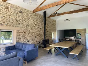 Old renovated barn - Image 3