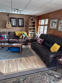 CABIN, Lower Level Suite, Hot tub/Sauna/Waterfront - Image 2