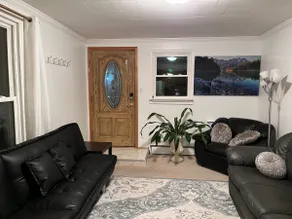 Entire Guest Unit - 11 miles away from PSU - Image 2