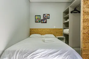 Comfortable Comfort facing the Lagoon SDR008 - Image 3