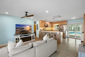 Tampa | Heated Pool • Waterfront • Pet Friendly - Image 3