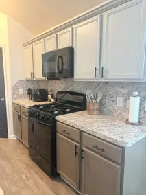 Cozy 3 bed 2 bath home - Image 5