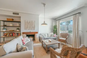 Beautiful townhouse beachfront - Image 3