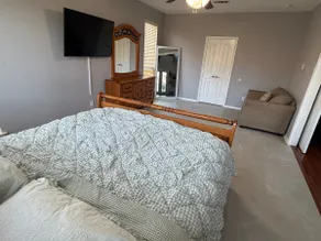 Spacious 4 bedroom for bigger families & friends - Image 5
