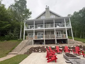 Waterfront cottage with exceptional views - Image 2