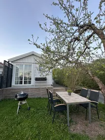 Adorable guest suite with lake view! - Image 2