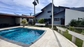 Pleasant House with heated pool and Wallbox - Image 5