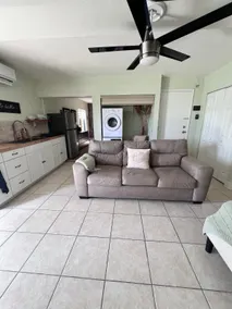 Private Apt Near I-95/Work Desk+Free Parking - Image 3