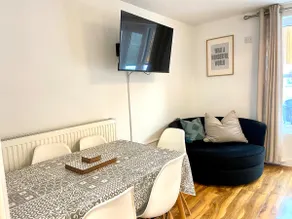 2 Bed Cottage Barnstaple North Devon Dog-Friendly! - Image 5