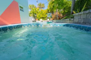Steps to the beach with spa! - Image 2