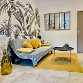 Lewarde · House, enclosed garden, private parking - Image 4