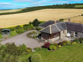 Sauchenshaw Cottage - Image 2
