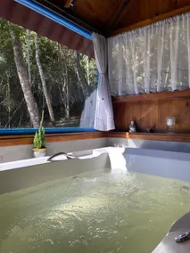 Eclipse Cabin: Cabin with Whirlpool - Image 5