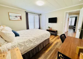 Spacious 3BR Home | Contractor & Corporate Stay - Image 4