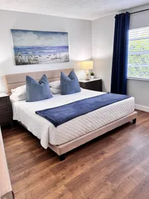 2 King Bedrooms • Free Parking • Near Beach - Image 3