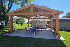 Lakeside Kent Home w/ Pier + Boat Ramp Access - Image 2