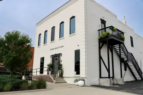 One of a kind loft | 4BR Near KC & Overland Park - Image 2