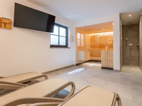 Luxury lodge with sauna near ski resorts - Image 2