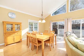 Dock Daze | Luxury Rental | Great Views & Lot | 3-night min - Image 5