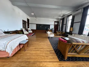 Old School Loft - Image 3