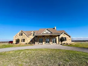 Retreat-Ready Historic North Texas Ranch - Image 4