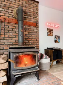Trails End - Cozy Catskills Retreat w/ Hot Tub - Image 5