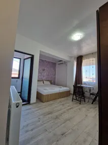 Luxor Boutique Studio 3 - City & Seaside - Image 2