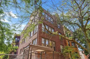 Stunning, Spacious, & Sun-soaked 2BR Uptown Condo by AllSet Turnover - Image 5
