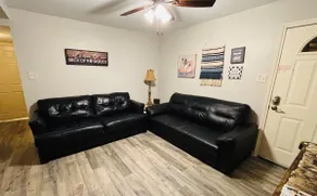 🌟Charming Country Rustic Style 2 Bedroom Apt🌟 - Image 2